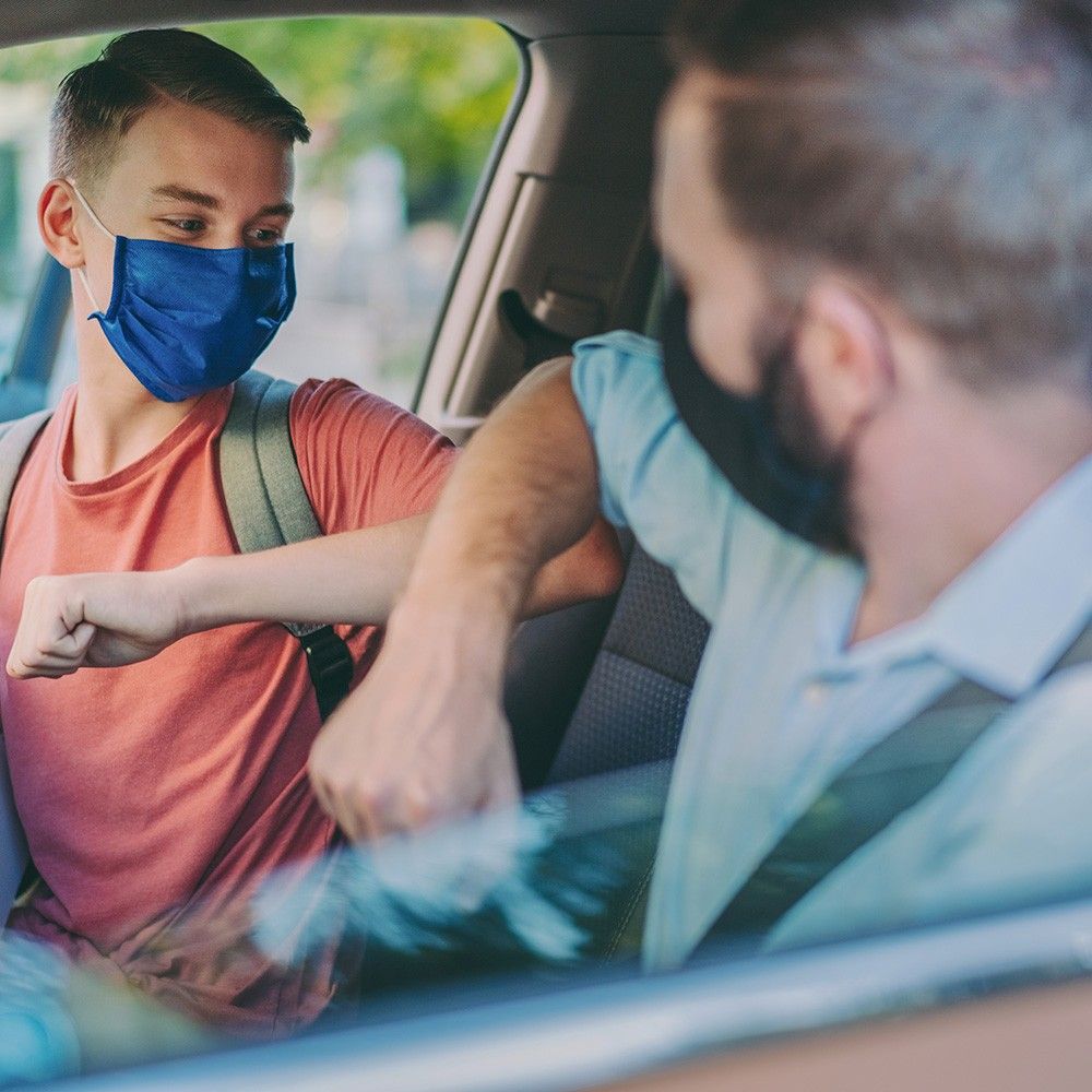 Si aún no sabes lo que puedes hacer para proteger a tu familia, te compartimos una rutina que te ayudará a protegerlos todos los días con Lysol.