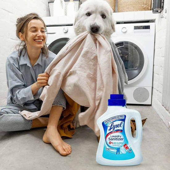 Desinfecta tu ropa con Lysol Laundry Sanitizer